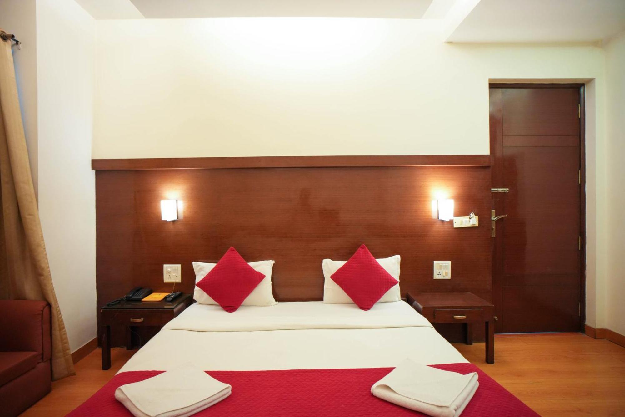 Hotel Haris Mg Road Gurugram Gurgaon Exterior foto